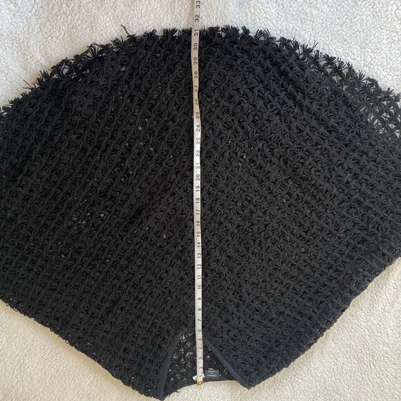 Couleurs du Monde Black Crochet Poncho Sweater Oversized Boho Free Size - Picture 3 of 4